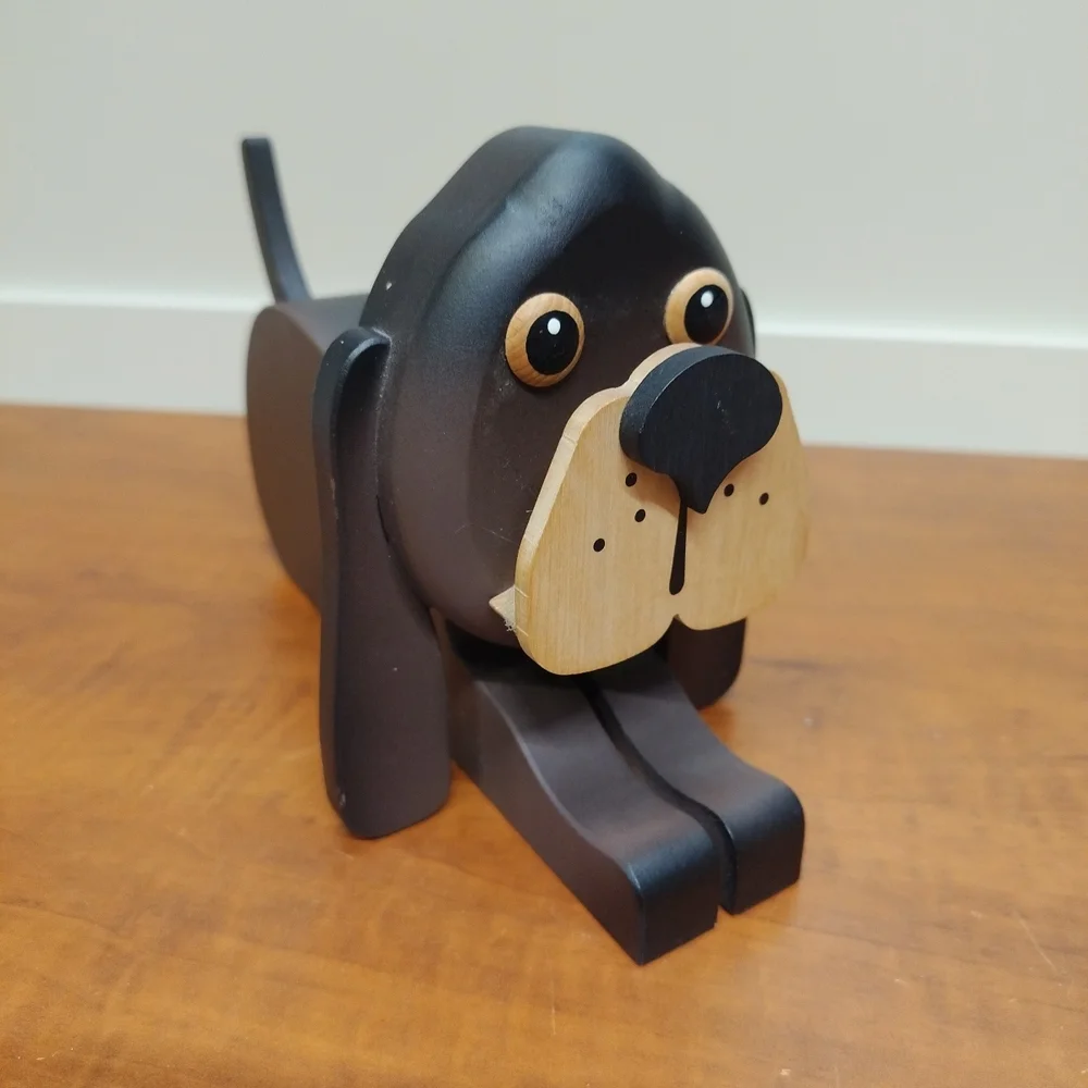 Handcrafted Eyeglasses Holder Dog Made In Erzgebirge(Ore Mountains) Germany 5x8
